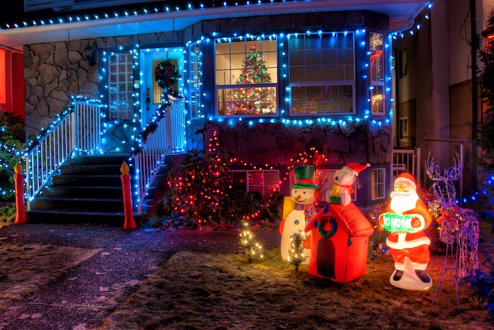 home security holiday tips for lights and locks.